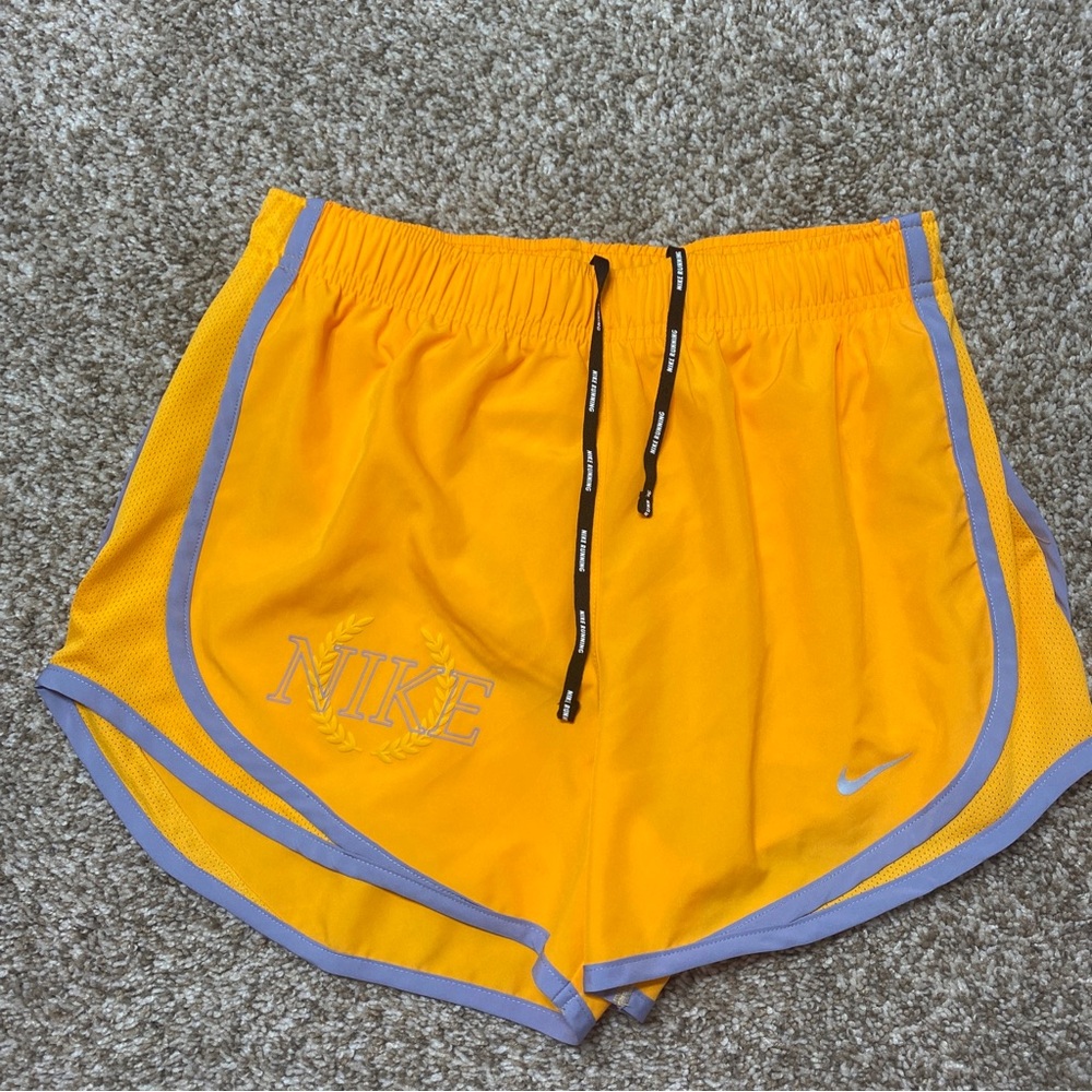 Nike XS Shorts